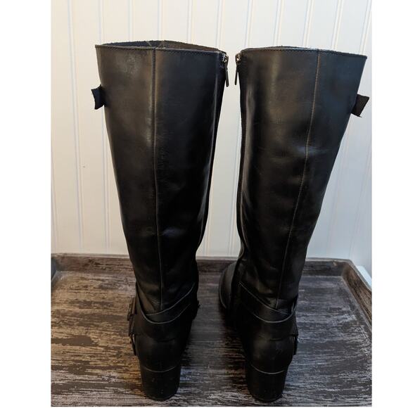 UGG Women's Bandara Tall Black Leather Riding Boot with Zipper Size 8 - Picture 4 of 6
